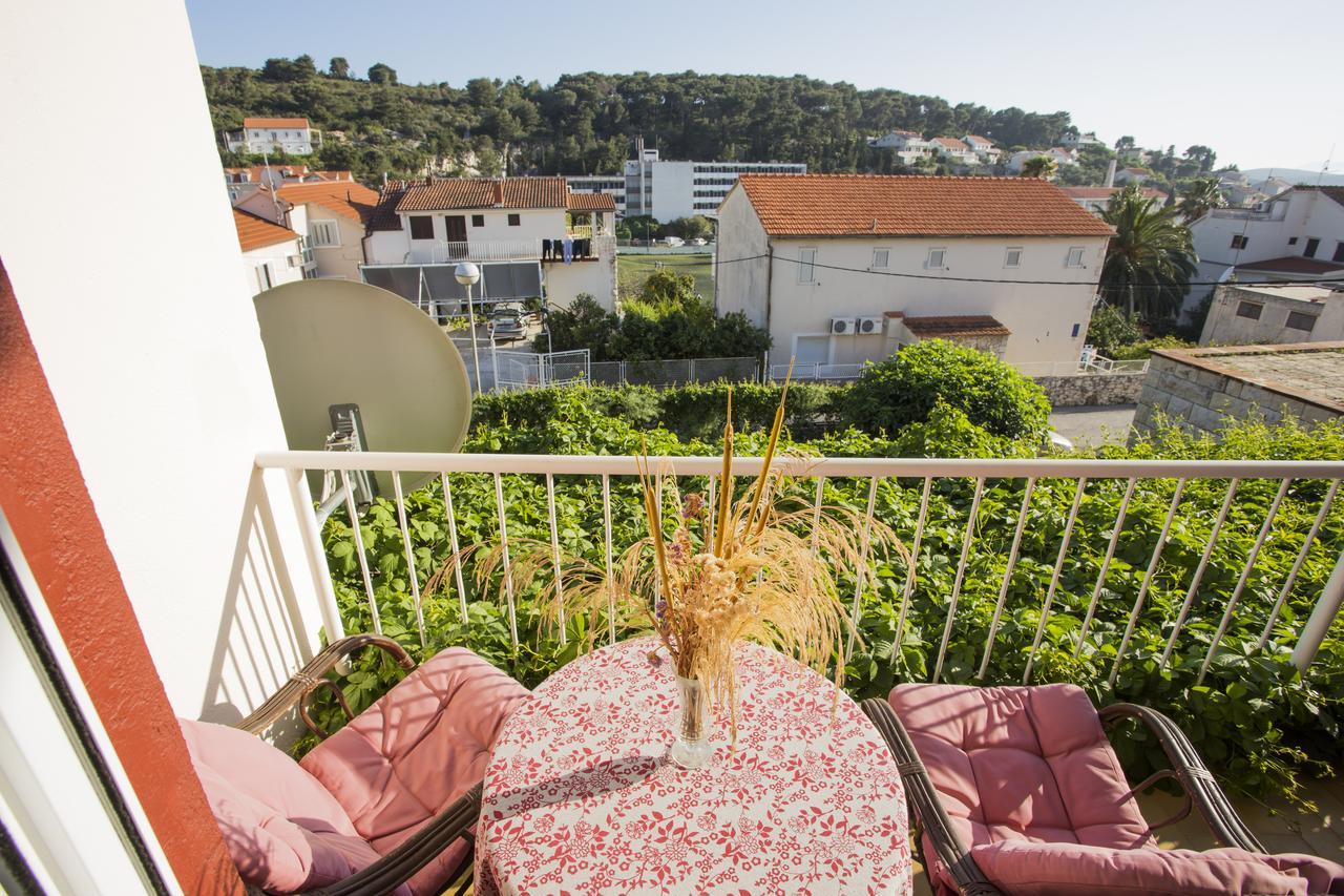 Apartmani Luna Hvar Town Exterior photo